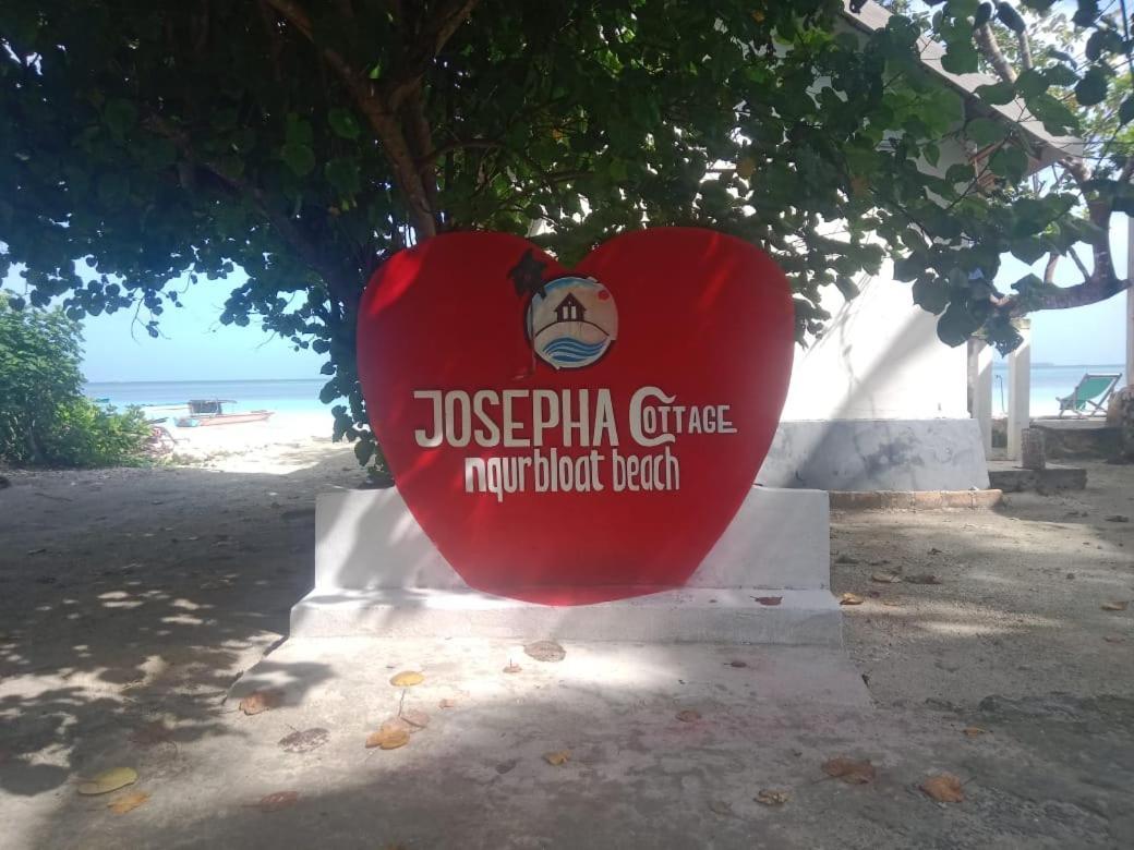 Josepha Cottage Ngurbloat Екстер'єр фото