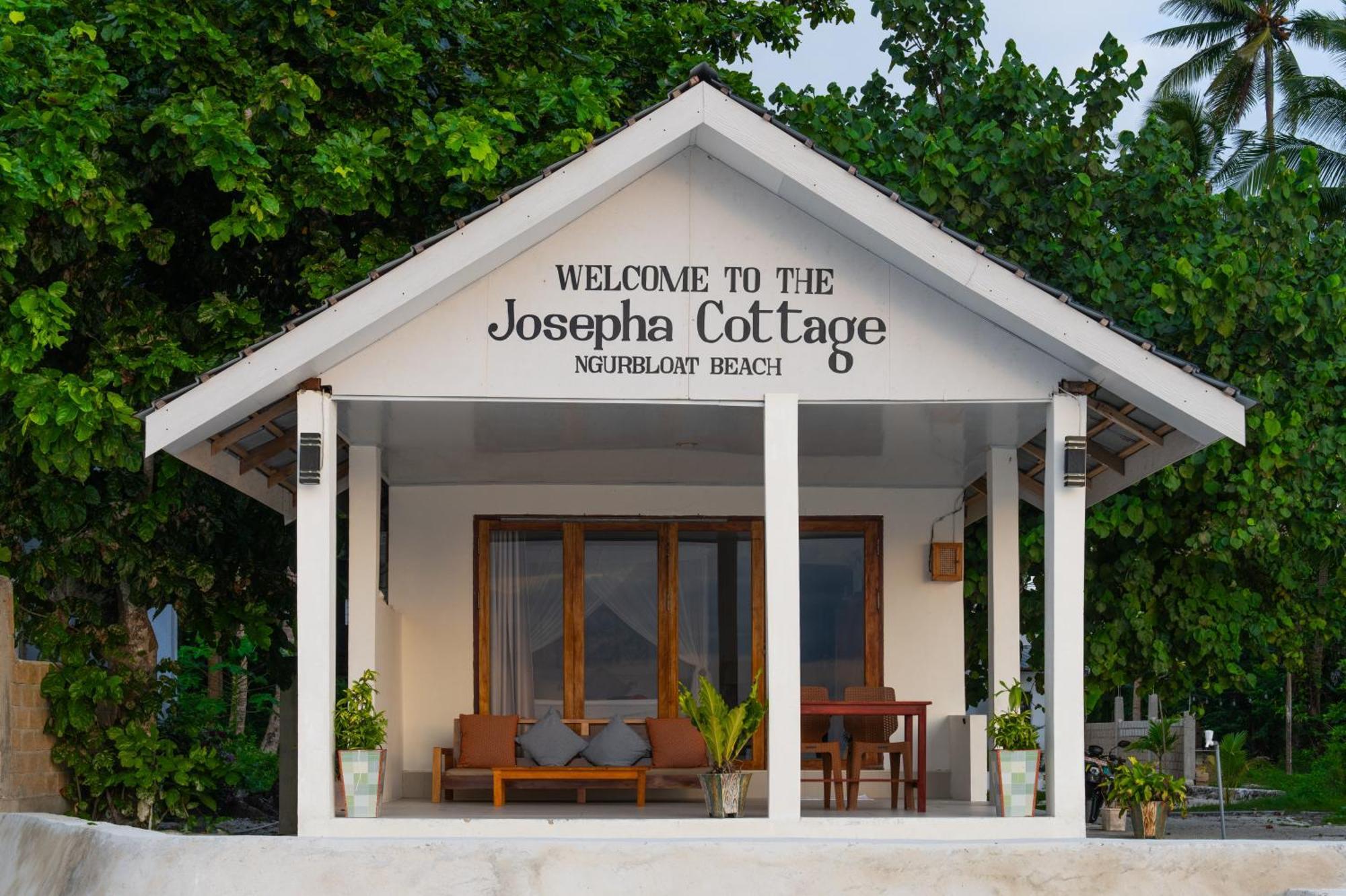 Josepha Cottage Ngurbloat Екстер'єр фото